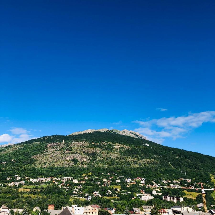 Comme A La Maison A La Montagne Briançon Buitenkant foto